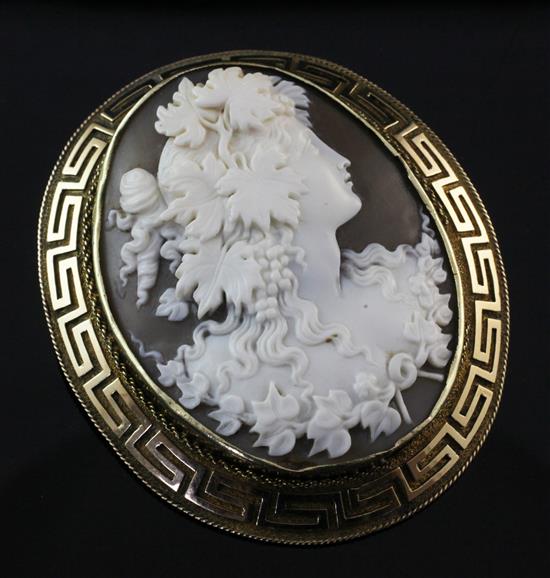 A Victorian gold mounted cameo brooch, 2.75in.